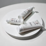 Kit de peinado completo para cabello rizado con crema-gel definidora Define Me Cream-Gel, mousse voluminizadora Boost Me Mousse y aceite iluminador Glow Me Oil